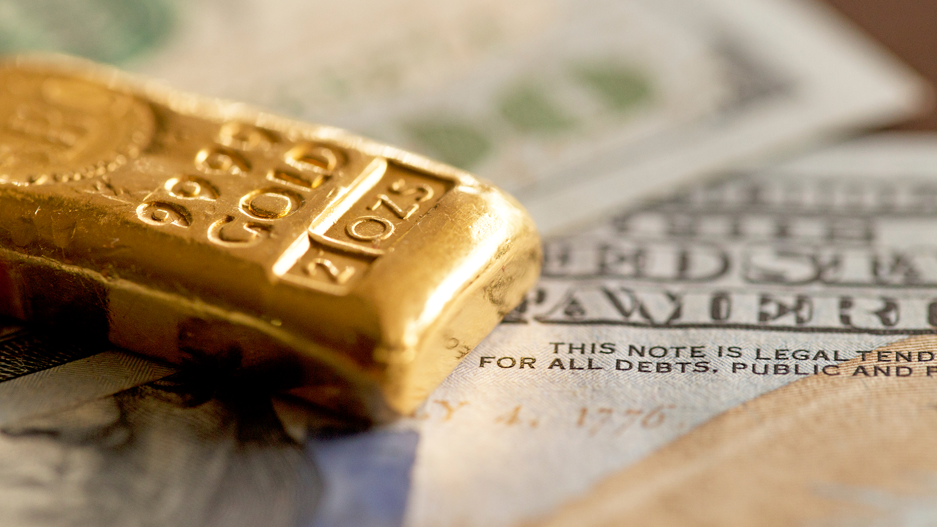 Gold Loses its Luster and the Dollar Dominates
